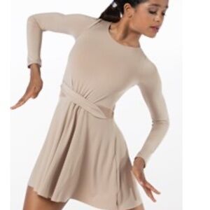 Weissman dress size adult medium